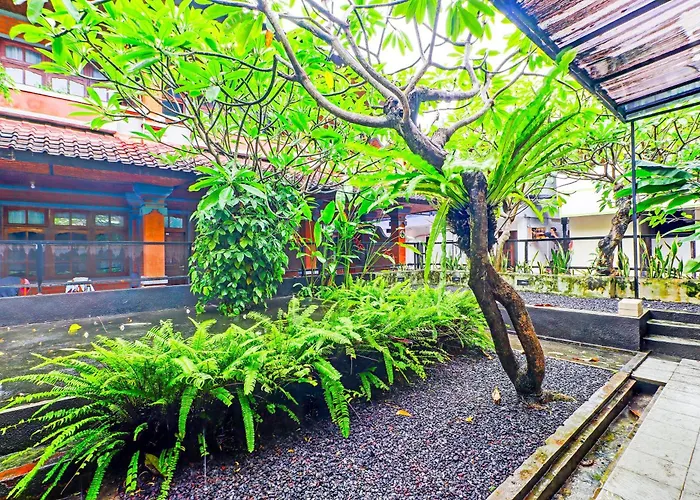Hotel Townhouse Oak @lebak Bene Near Kuta
